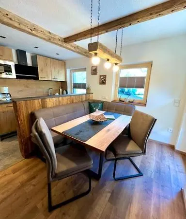 Thomas Διαμέρισμα